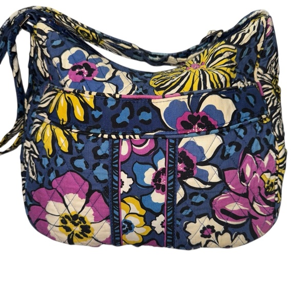 Vera Bradley Handbags - 📌Vera Bradley Quilted Floral Crossbody Bag Adjustable Strap Blue Pink